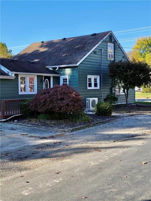 600 Van Buren Newton IL 62448 Jasper County Realty